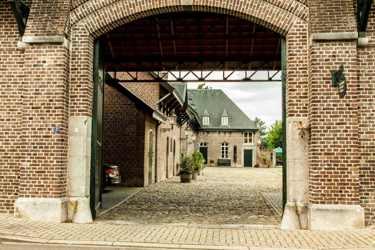 B & B Kasteelhoeve Borgharen - Maastricht Exteriör bild